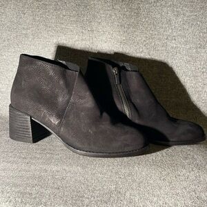Eileen Fisher Melrose Booties.